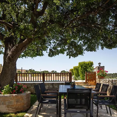 Villa Eleftherna 빌라 Elefterna